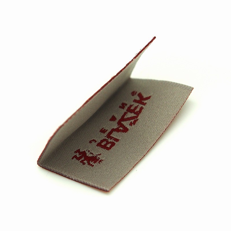 怎麽控製織嘜布標的品質？